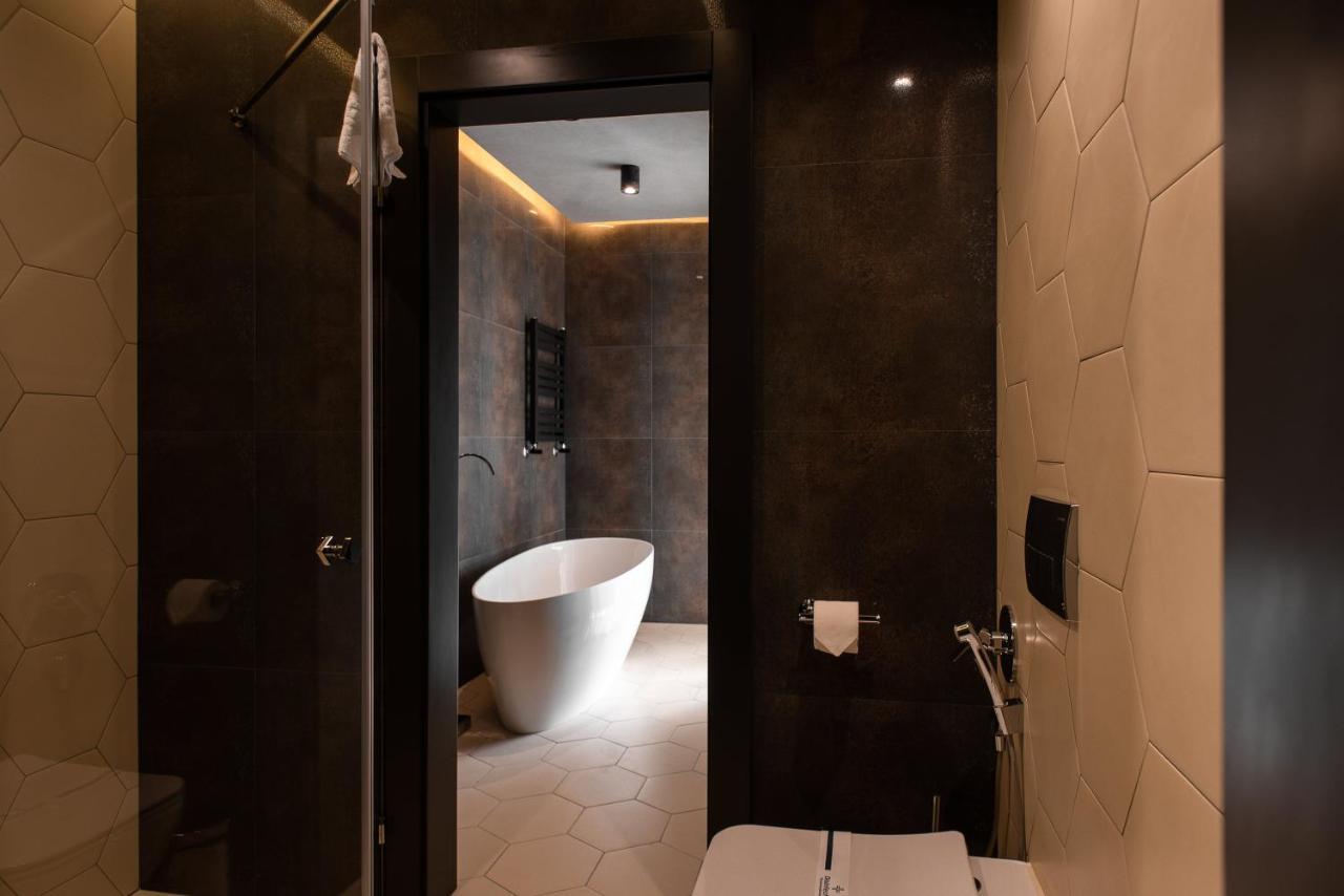 Mojo Boutique Hotel Lutsk Luaran gambar