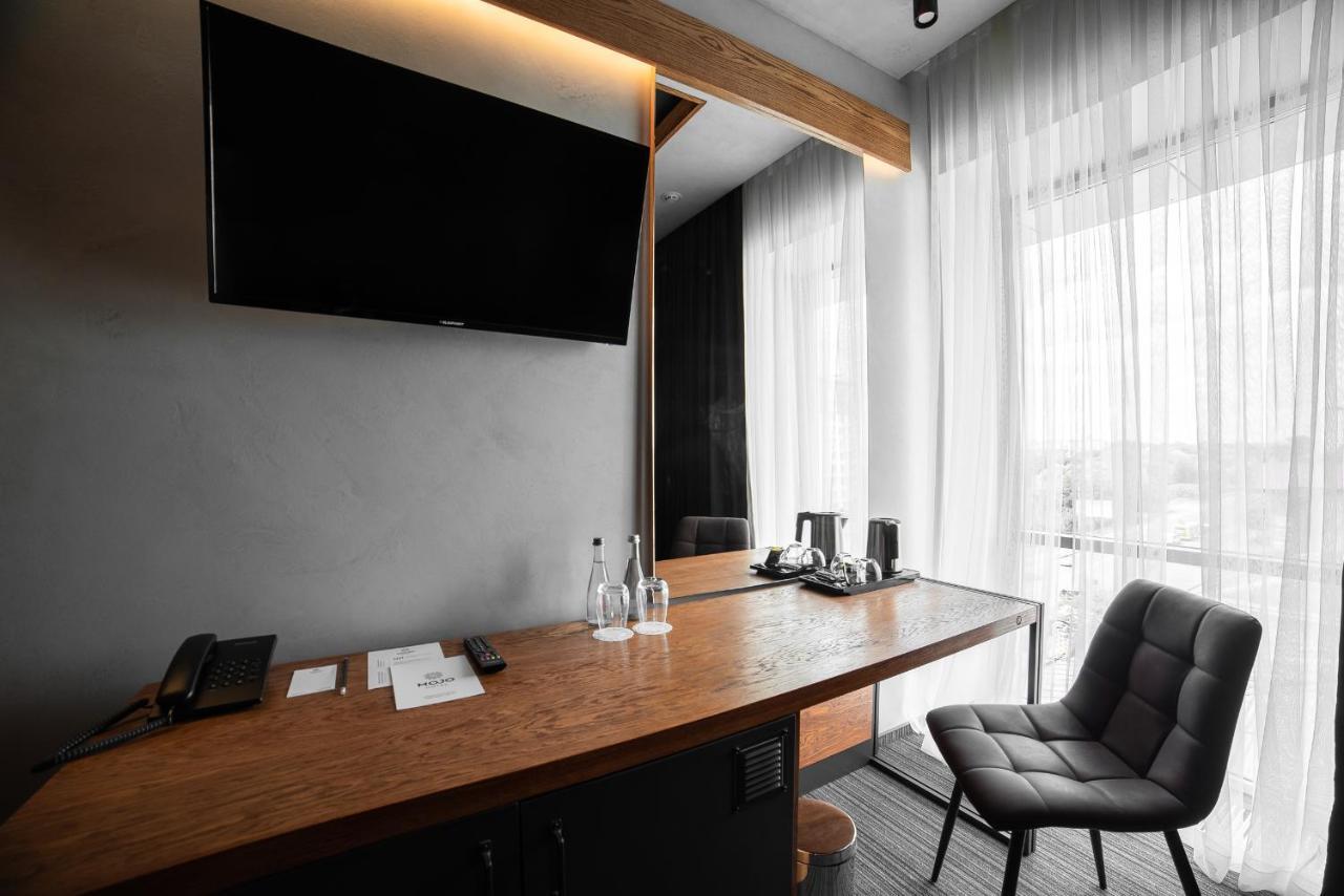 Mojo Boutique Hotel Lutsk Luaran gambar